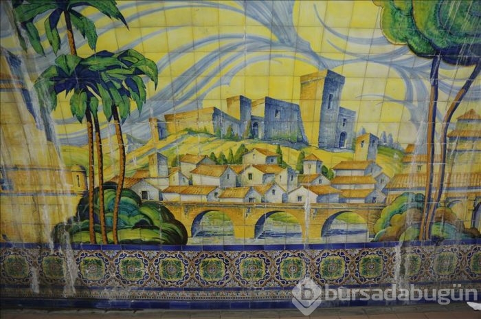 Buenos Aires metrosunda Endülüs Sanatı