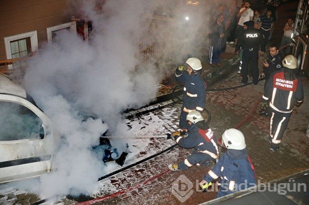 İstanbul'da 5 araç kundaklandı