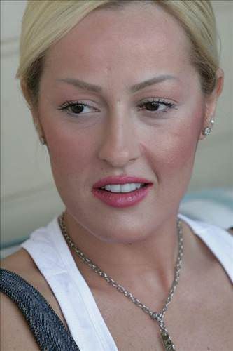 Helin Avşar evleniyor