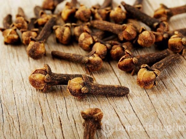 Suya katınca kelliğin bala katınca öksürüğün çaresi