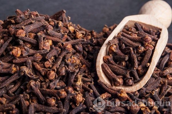 Suya katınca kelliğin bala katınca öksürüğün çaresi