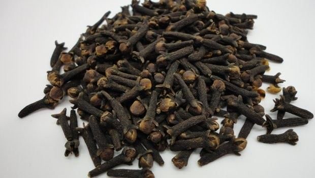 Suya katınca kelliğin bala katınca öksürüğün çaresi