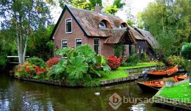 Arabanın yasak olduğu köy; Giethoorn