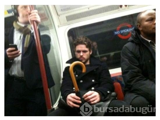 Metroda ünlü var
