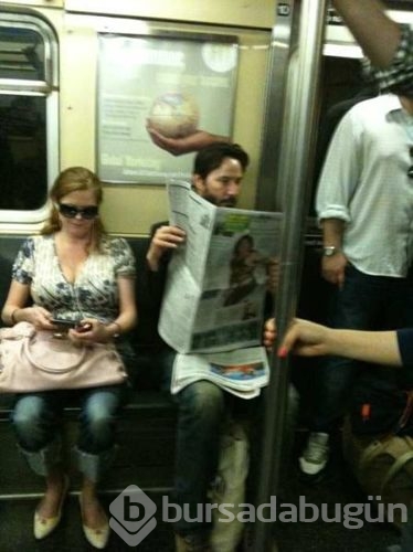 Metroda ünlü var
