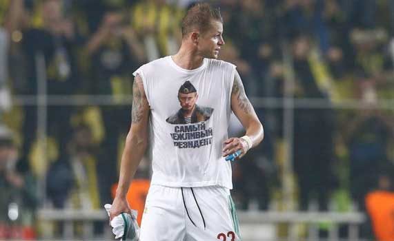 UEFA harekete geçti! Kadıköy'de Putin tişörtü giyen Tarasov...
