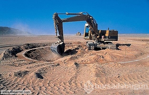 Çölün ortasındaki havuz 20 yıldır hiç bozulmadı