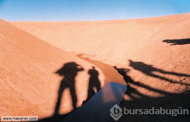 Çölün ortasındaki havuz 20 yıldır hiç bozulmadı