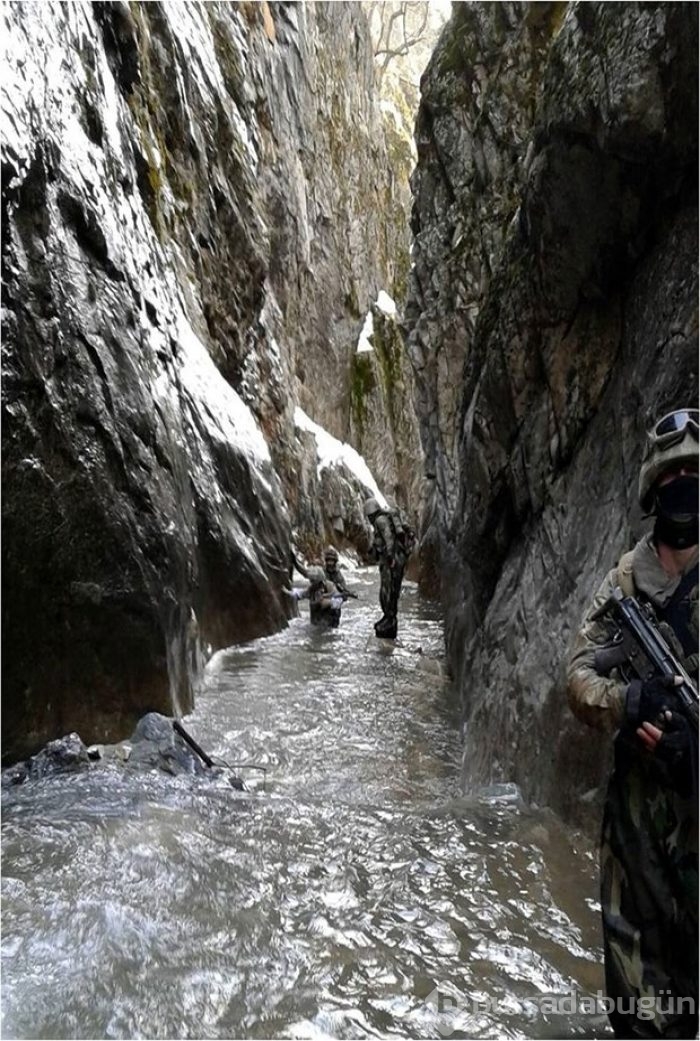 Tunceli'deki operasyonda çok sayıda mühimmat ele geçirildi