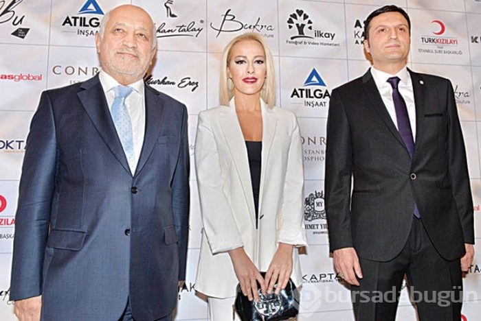 Helin Avşar'dan imalı paylaşım