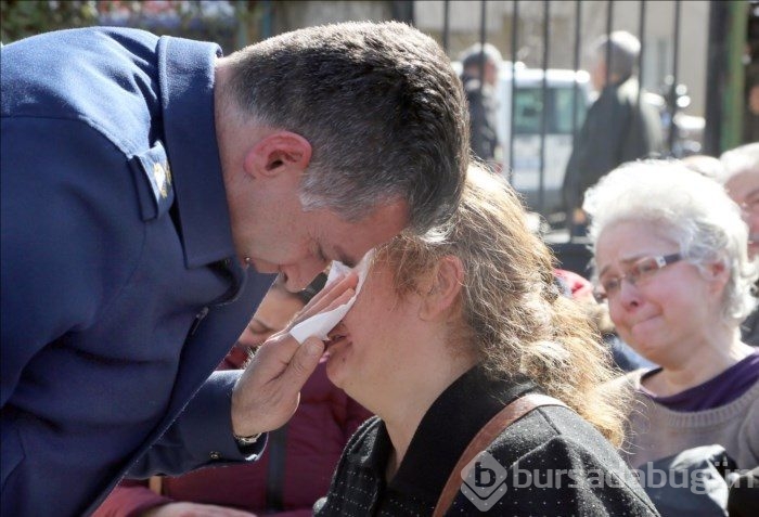Ankara Adli Tıp önünde acı bekleyiş!
