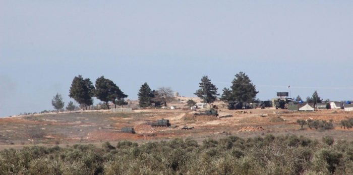 YPG mevzileri top atışlarıyla vuruldu	
