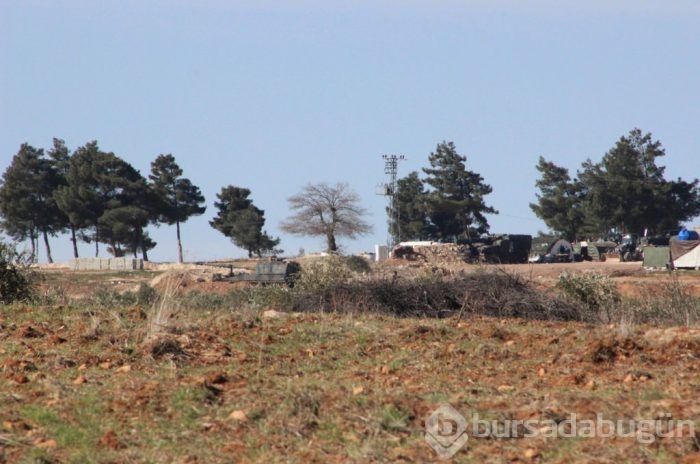 YPG mevzileri top atışlarıyla vuruldu	
