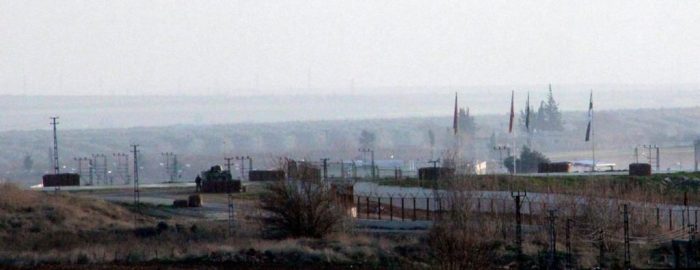 YPG mevzileri top atışlarıyla vuruldu	
