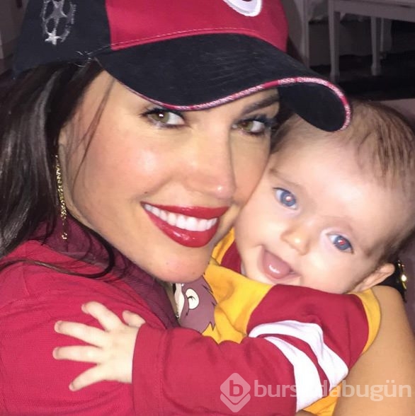 Yolanthe 4 ayda kuğu gibi oldu	
