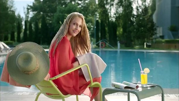 Meryem Uzerli sevgilisiyle yakalandı!