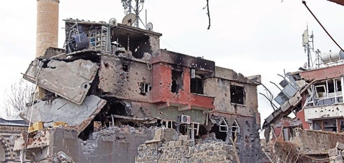 Teröristler son 100 metreye sıkıştı