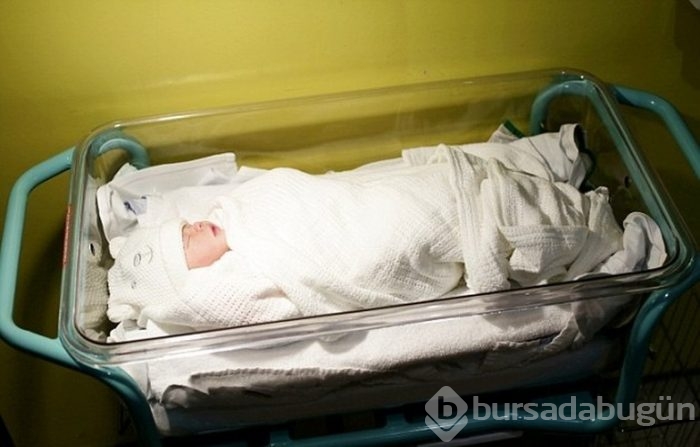 Evde sancısı tuttu eşi doğurttu