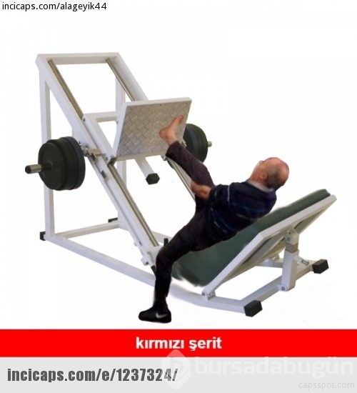 Ayağını kurutan dayı capsleri