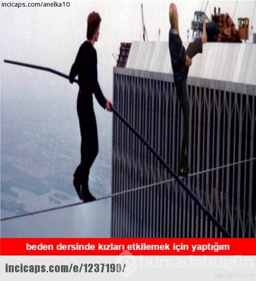 Ayağını kurutan dayı capsleri