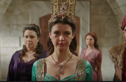 Kösem Sultan tarihte nasıl ölüyor?
