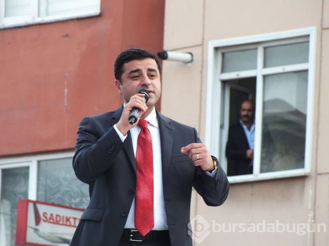 Liderlerin el hareketleri neyi anlatıyor
