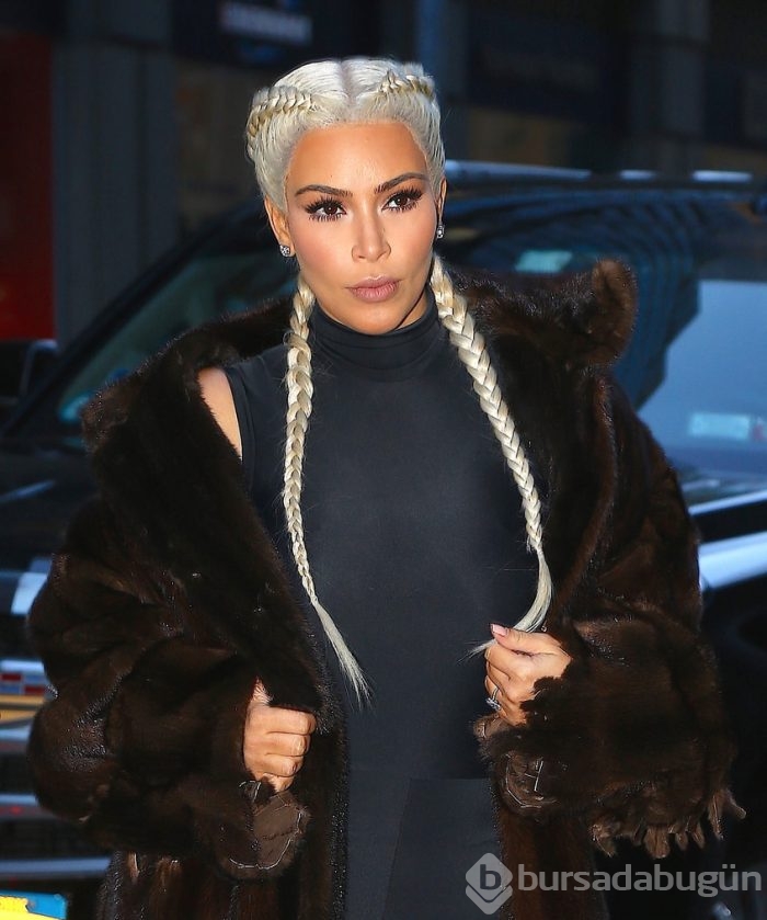 Kim Kardashian doğum kilolarını artık gizlemiyor	
