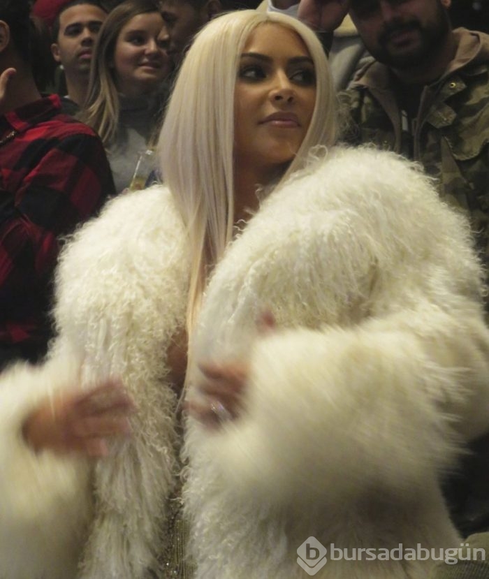 Kim Kardashian doğum kilolarını artık gizlemiyor	
