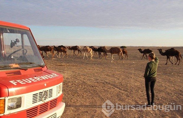 İtfaiye arabası ile Avrupa turu