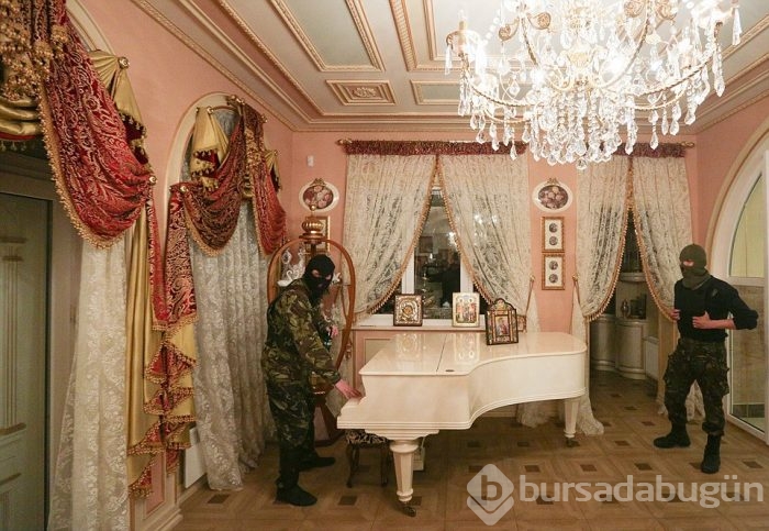Başsavcının milyon dolarlık evi
