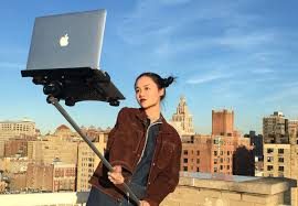 Hem selfie hem de macbook tutkunlarına kötü haber