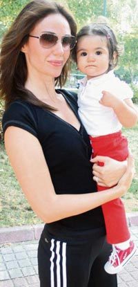 Ünlü anneler ve kızları