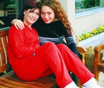 Ünlü anneler ve kızları