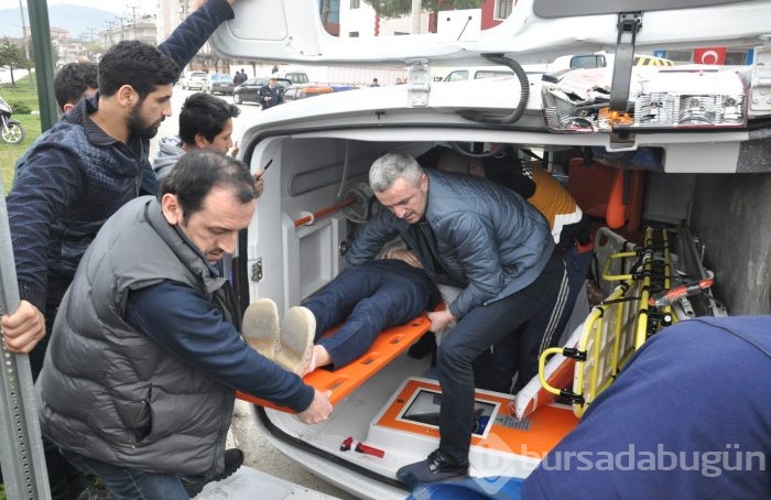 Bursa'da otobüsün çarptığı ambulans takla attı: 5 yaralı	