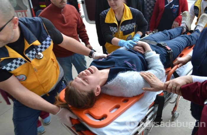 Bursa'da otobüsün çarptığı ambulans takla attı: 5 yaralı	