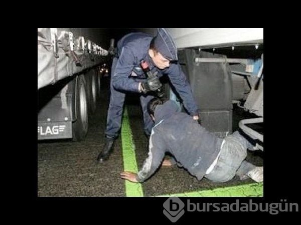 Kaçakçıların yöntemlerine akıl sır ermiyor