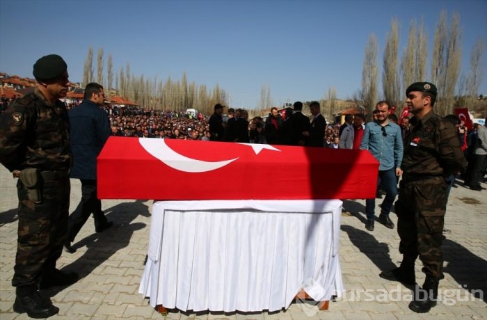 Şehitlerimizi uğurluyoruz
