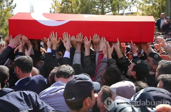 Şehitlerimizi uğurluyoruz
