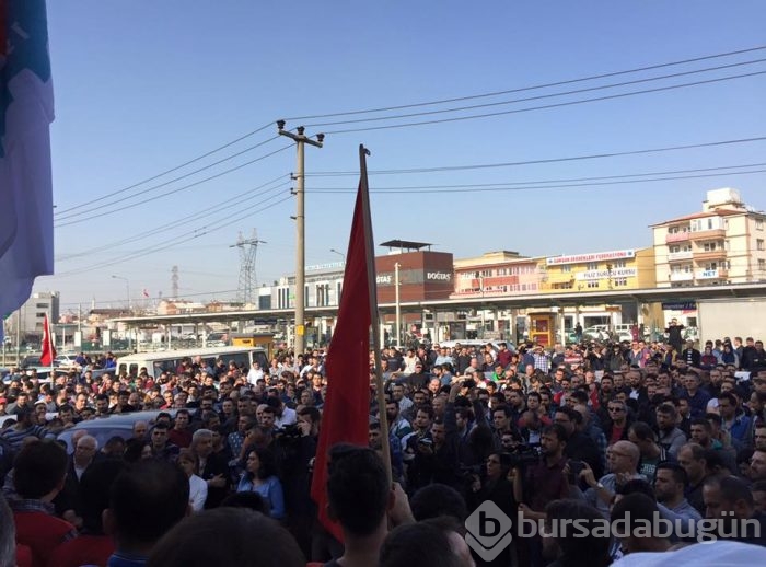 Bursa Renault'ta işçi kıyımı yapıldı, emekçiler kenetlendi