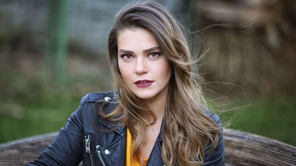 Aslı Enver'den şok karar