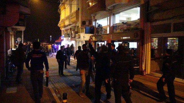 Derbi sonrası taraftarlar birbirine girdi