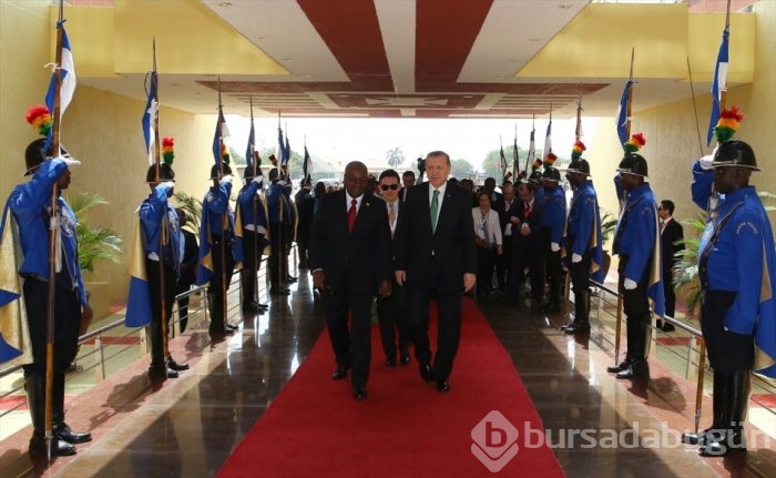 Cumhurbaşkanı Erdoğan Gana'da