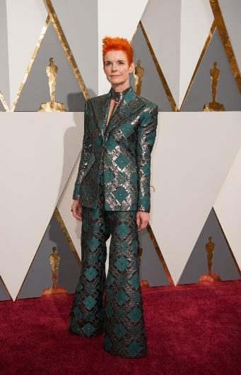 Oscar'ın en kötü kırmızı halı kıyafetleri