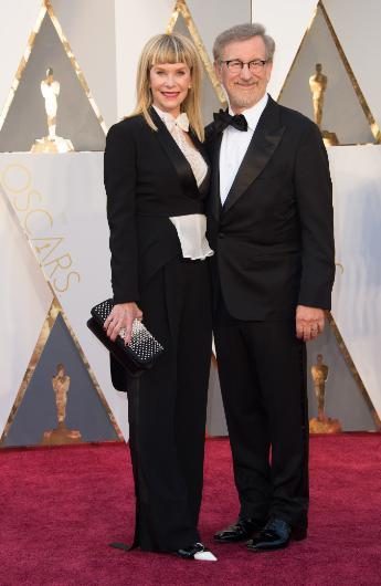 Oscar'ın en kötü kırmızı halı kıyafetleri