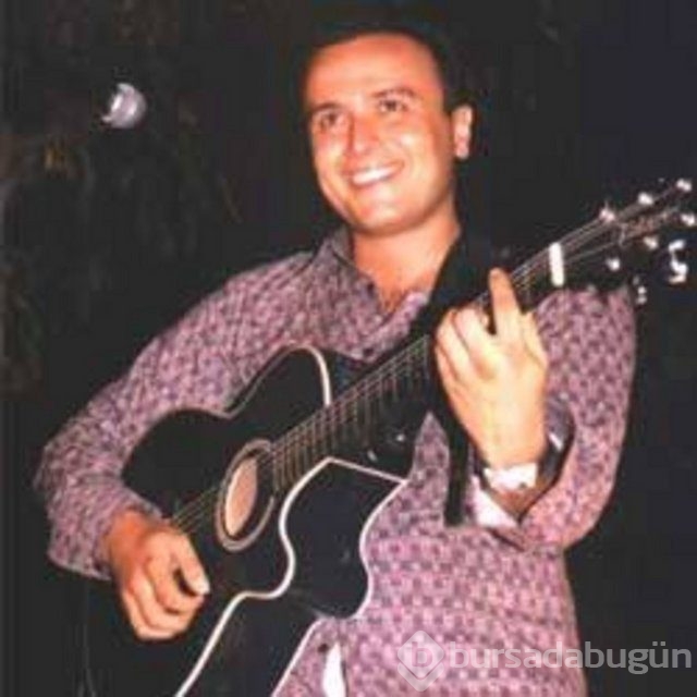 Bir anda parlayıp bir anda sönen yıldızlar
