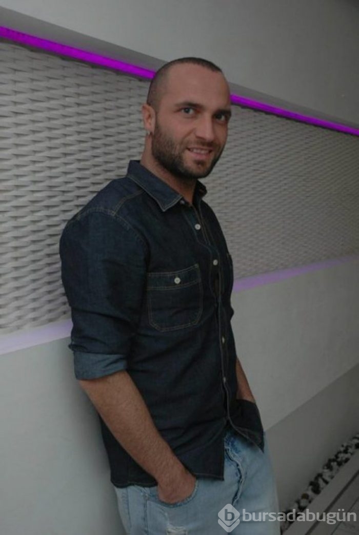 Ünlü popçu evini gece kulübüne çevirdi	