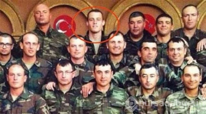 Ünlü isimlerin askerlik fotoğrafları