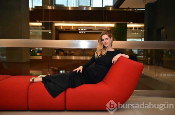 Wilma Elles'ten üçüncü bebek açıklaması	

