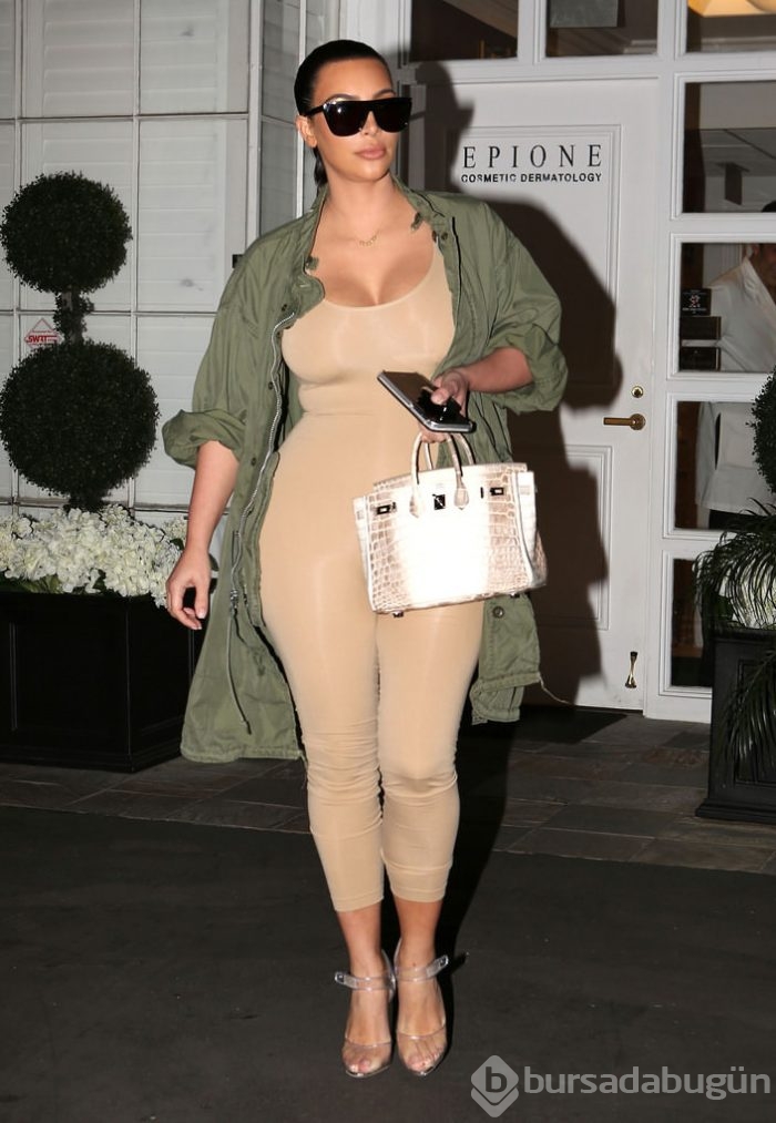 Kim Kardashian doğum kilolarını veriyor!	
