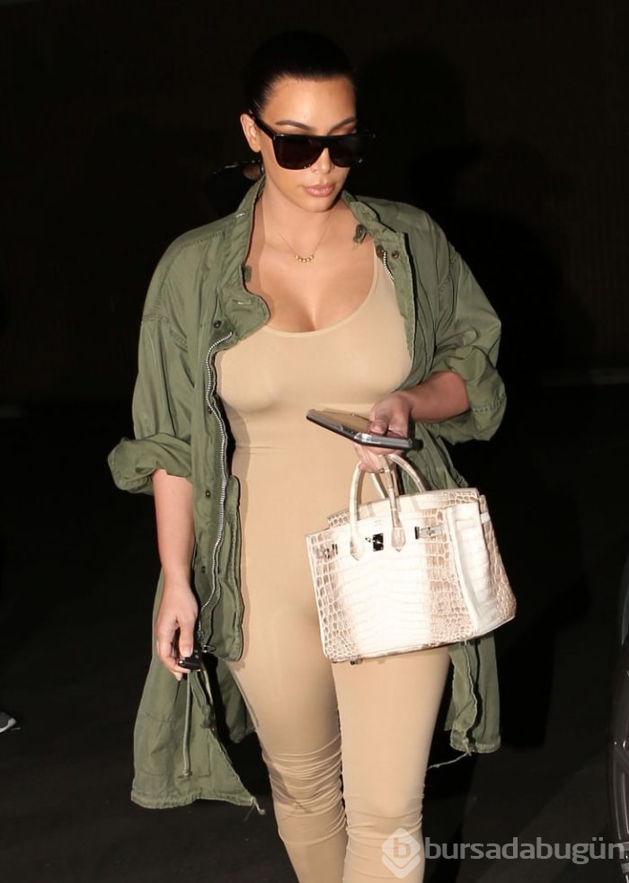 Kim Kardashian doğum kilolarını veriyor!	
